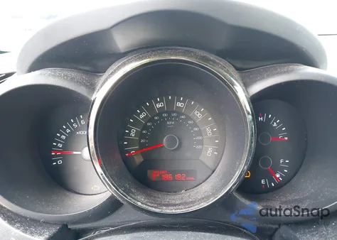 2011 Kia Soul + from USA, damaged, VIN KNDJT2A27B7285653